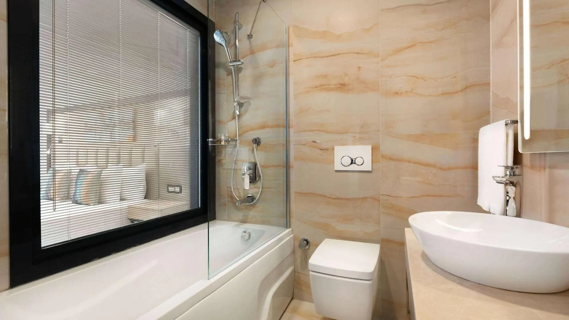 Ramada Encore By Wyndham Istanbul Basin Express 4*,  Турция